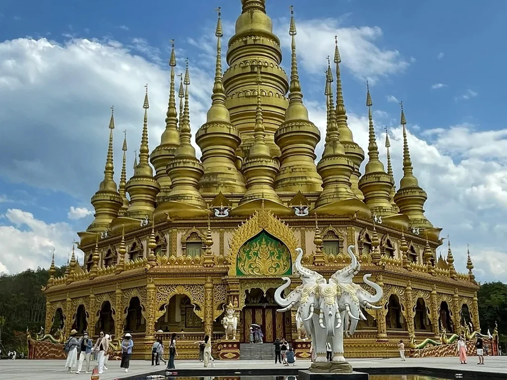 Mengle Grand Buddha Temple 4